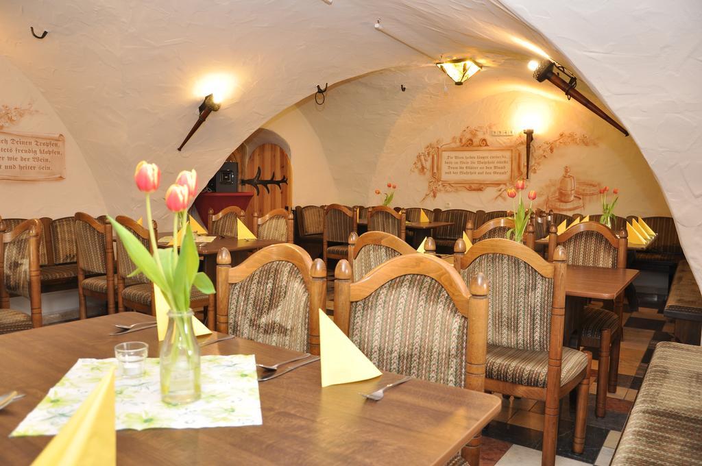 Thueringer Landhotel Edelhof Uhlstädt Exteriör bild